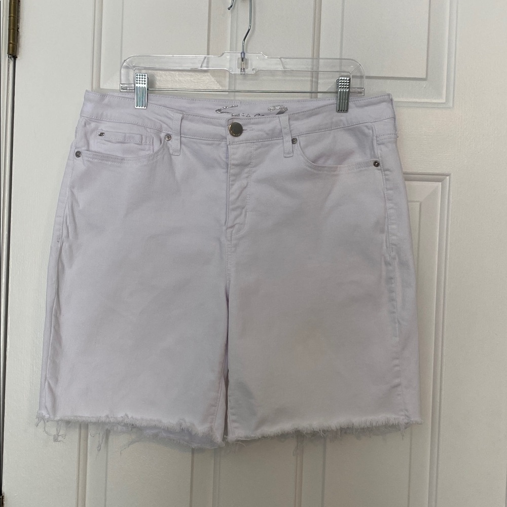 Seven7 White Raw Hem White Jean Shorts 14